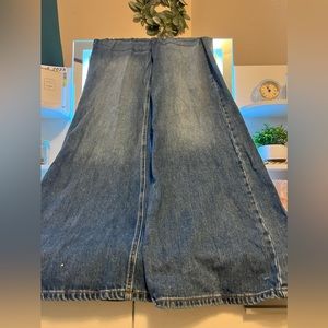 Sneak Peak wide leg jeans size 25